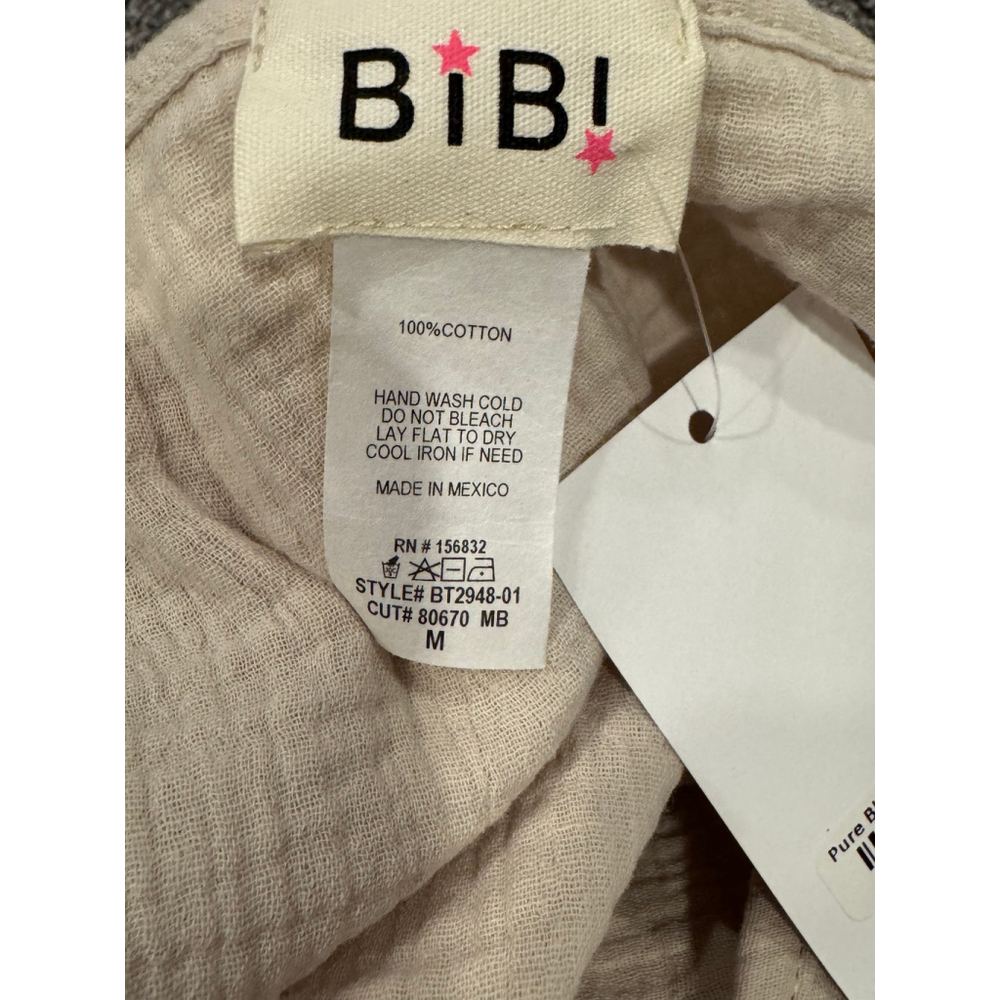 Casual Puff-Sleeve Textured V-Neck Top, Size M, Beige - Picture 6 of 6